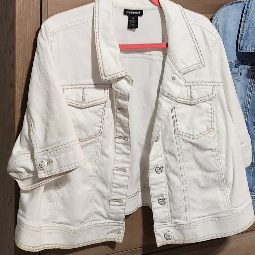 Short sleeve denim jacket